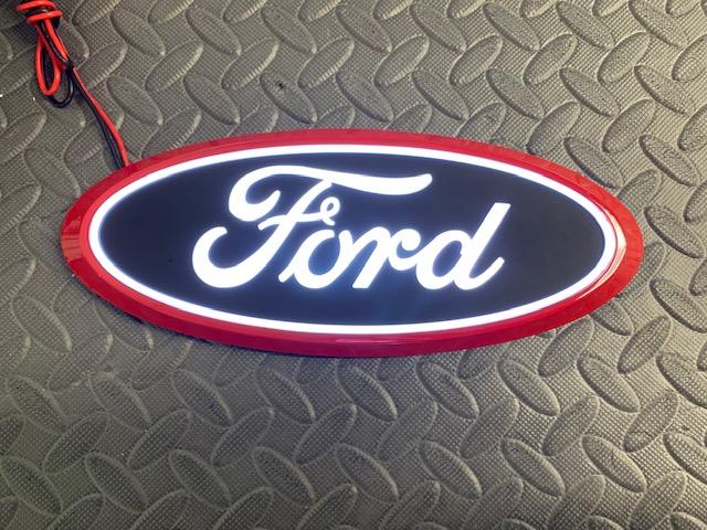 2017 -2019 Ford Super Duty Front Light Up Emblem